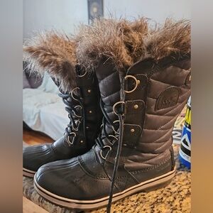 SOREL Snow Boots